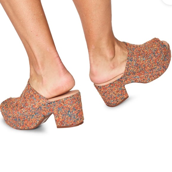 Chocolat Blu Gwyn Tweed Clog in Rust size 8.5 - Picture 10 of 10